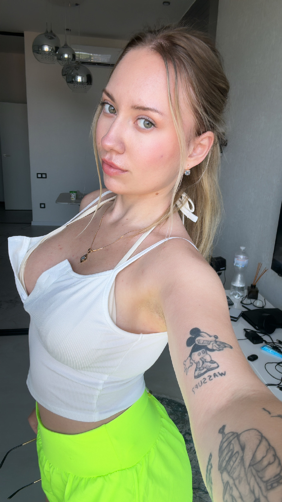 KateV in her underwear in Morelia