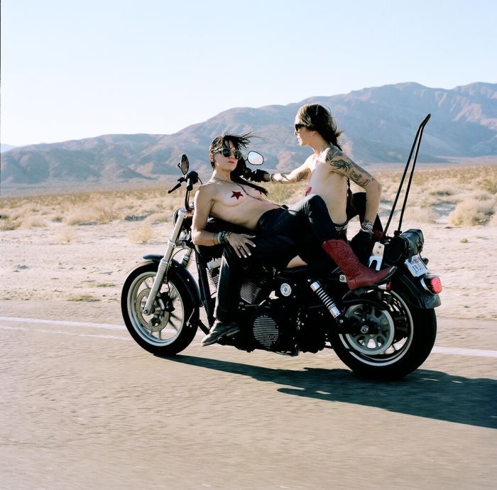 Girls on a motorcycle in Morelia